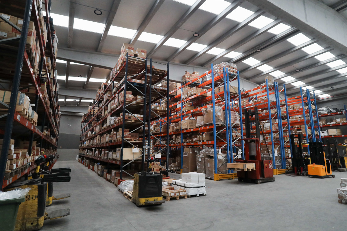 A Pontenova, Lugo. Imágenes del interior de Industrial Recense